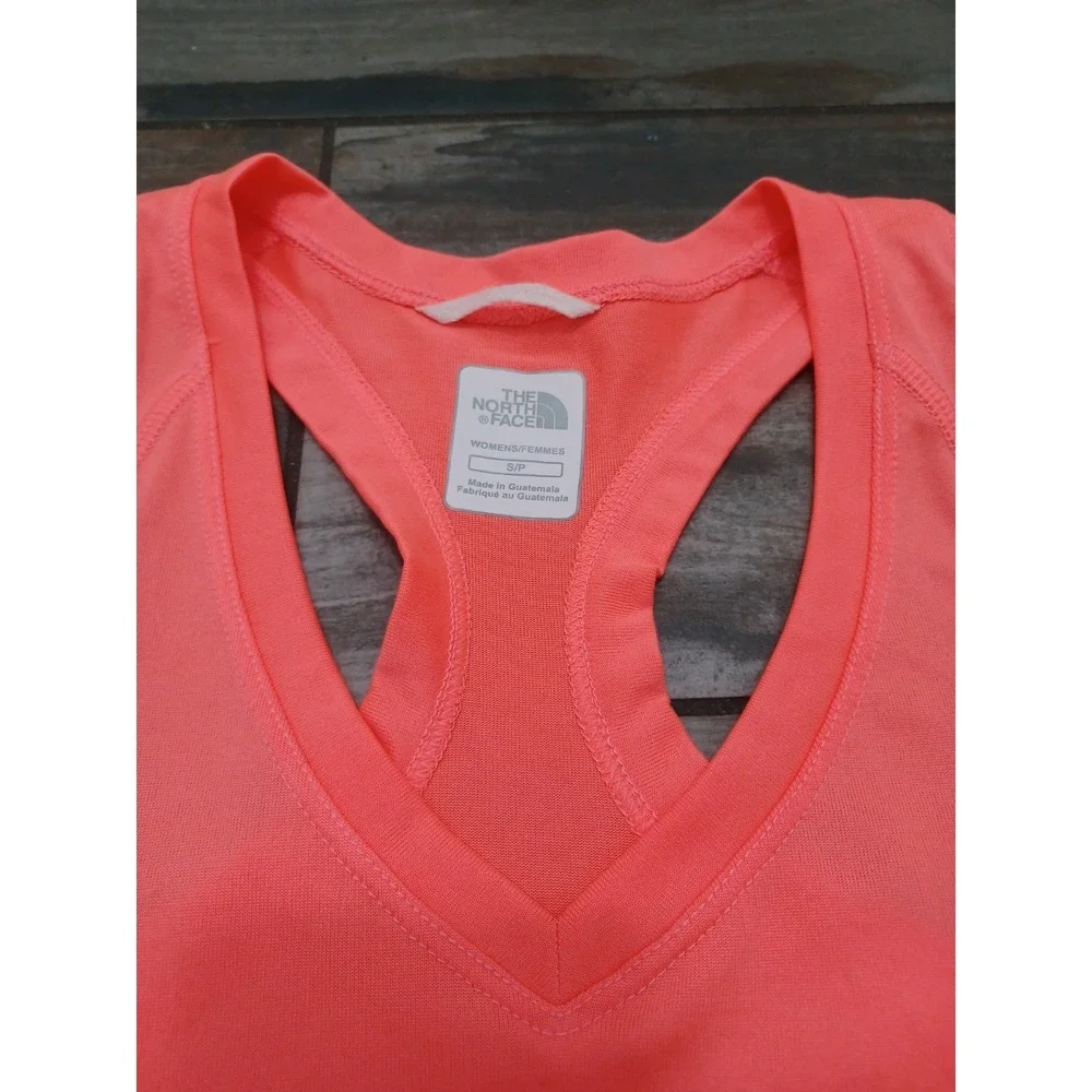 The North Face Women's Size S Neon Hot Pink Vaporwick Athletic Fitness Tank Top